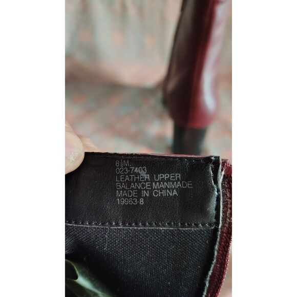 Worthington Women's Burgundy Leather  Heel Boots Size 8.5M‎ - Picture 7 of 8